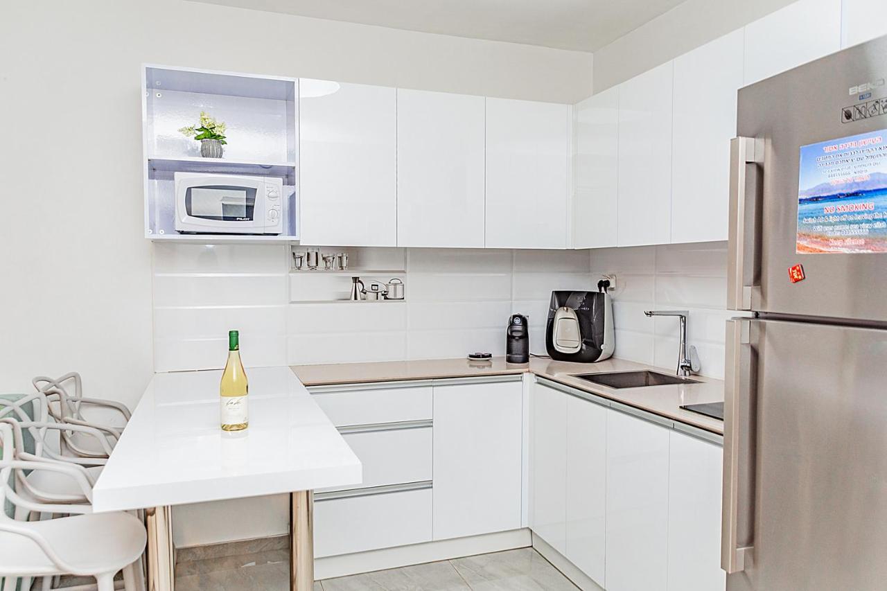 דירת גן פונה לבריכה - Pool Garden View Eilat Apartment ภายนอก รูปภาพ