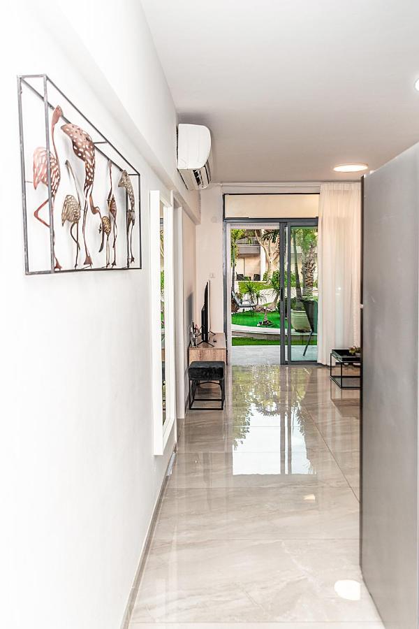 דירת גן פונה לבריכה - Pool Garden View Eilat Apartment ภายนอก รูปภาพ