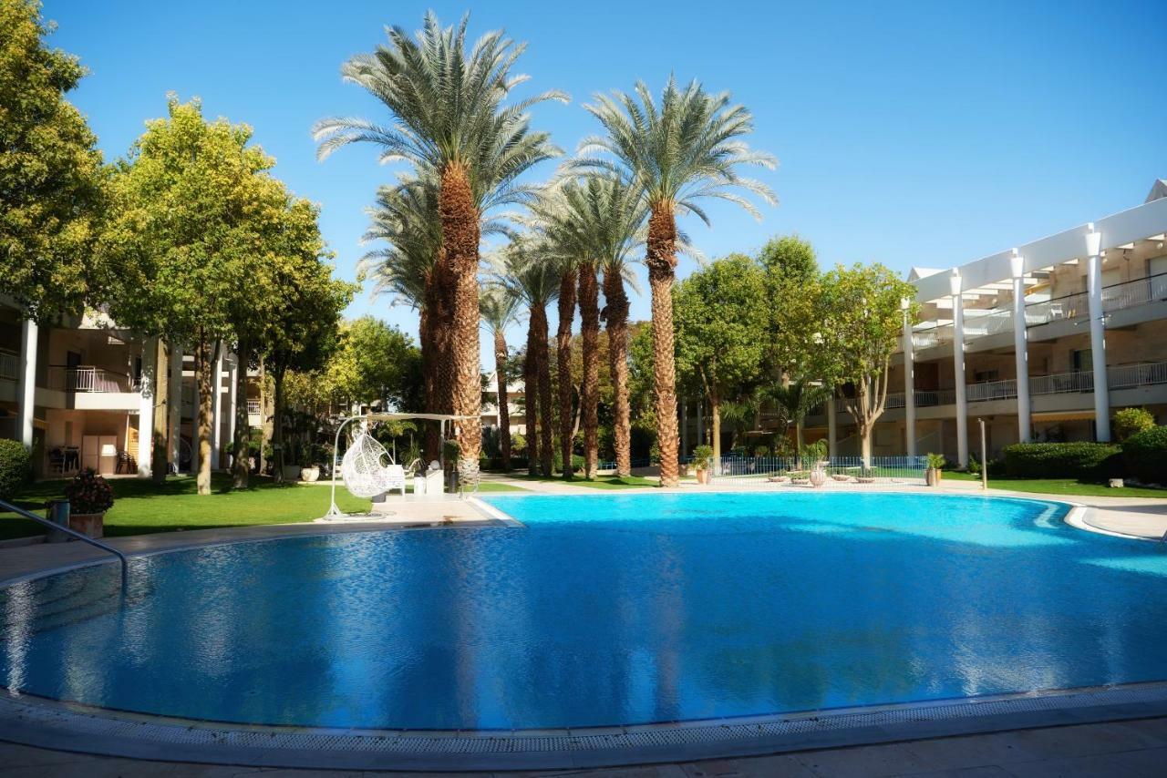דירת גן פונה לבריכה - Pool Garden View Eilat Apartment ภายนอก รูปภาพ